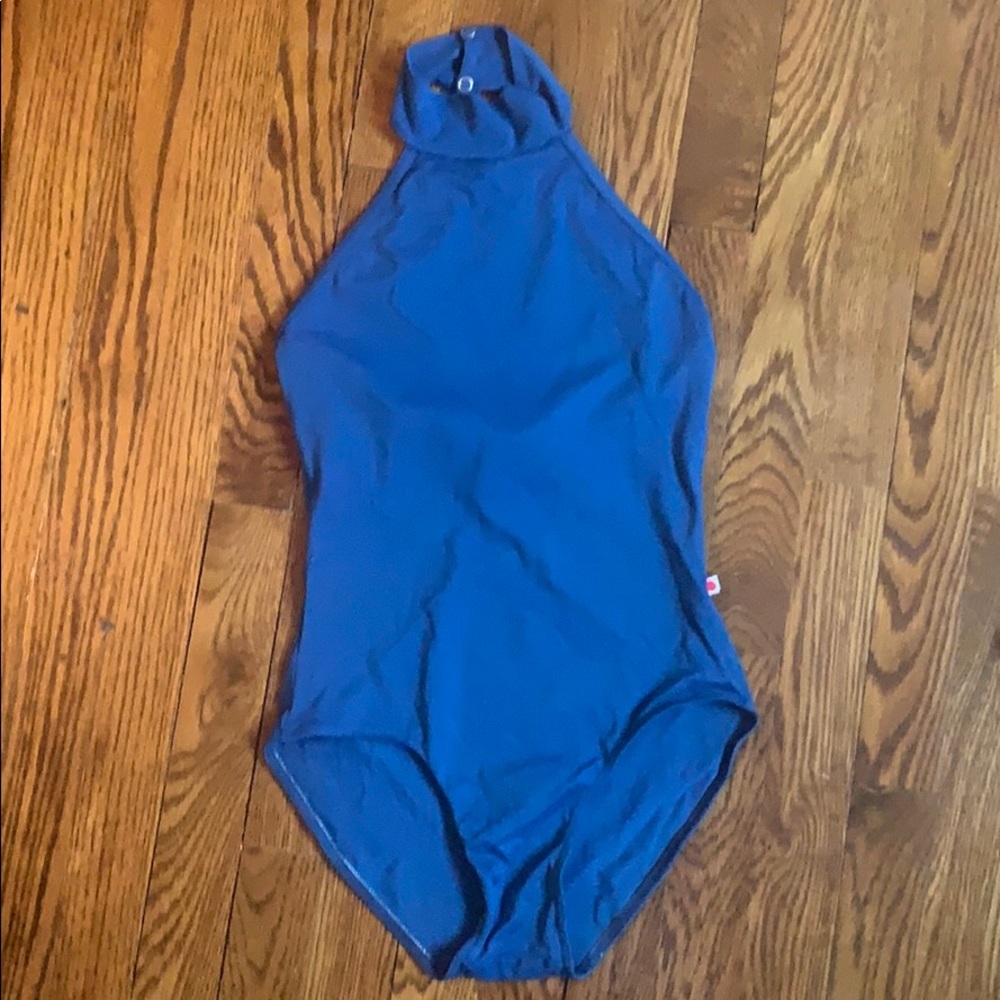 Yumiko women’s medium leotard